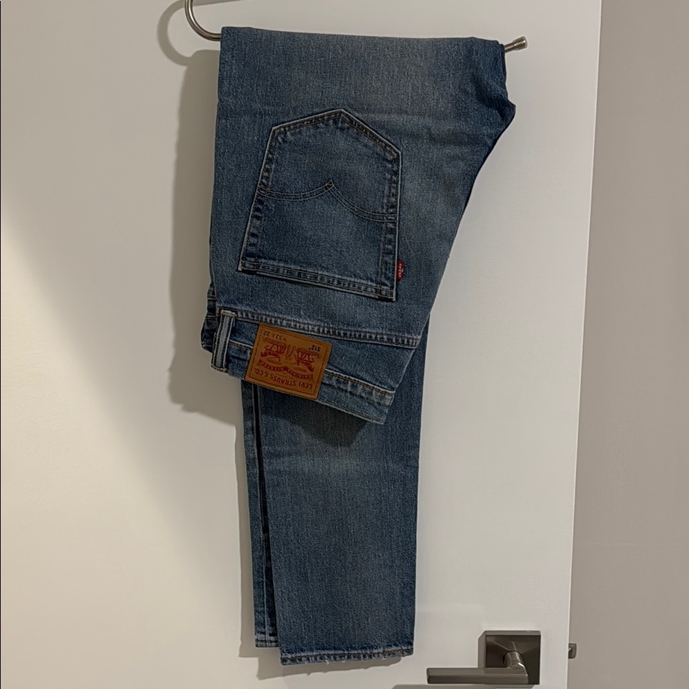 Levi's Men's Dark Blue Straight Jeans